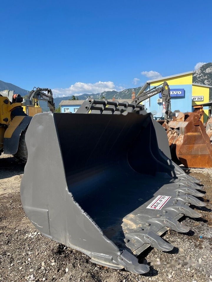 Balavto Loader bucket 3350 mm - Voorladerbak: afbeelding 5 Balavto Loader bucket 3350 mm - Voorladerbak: afbeelding 5