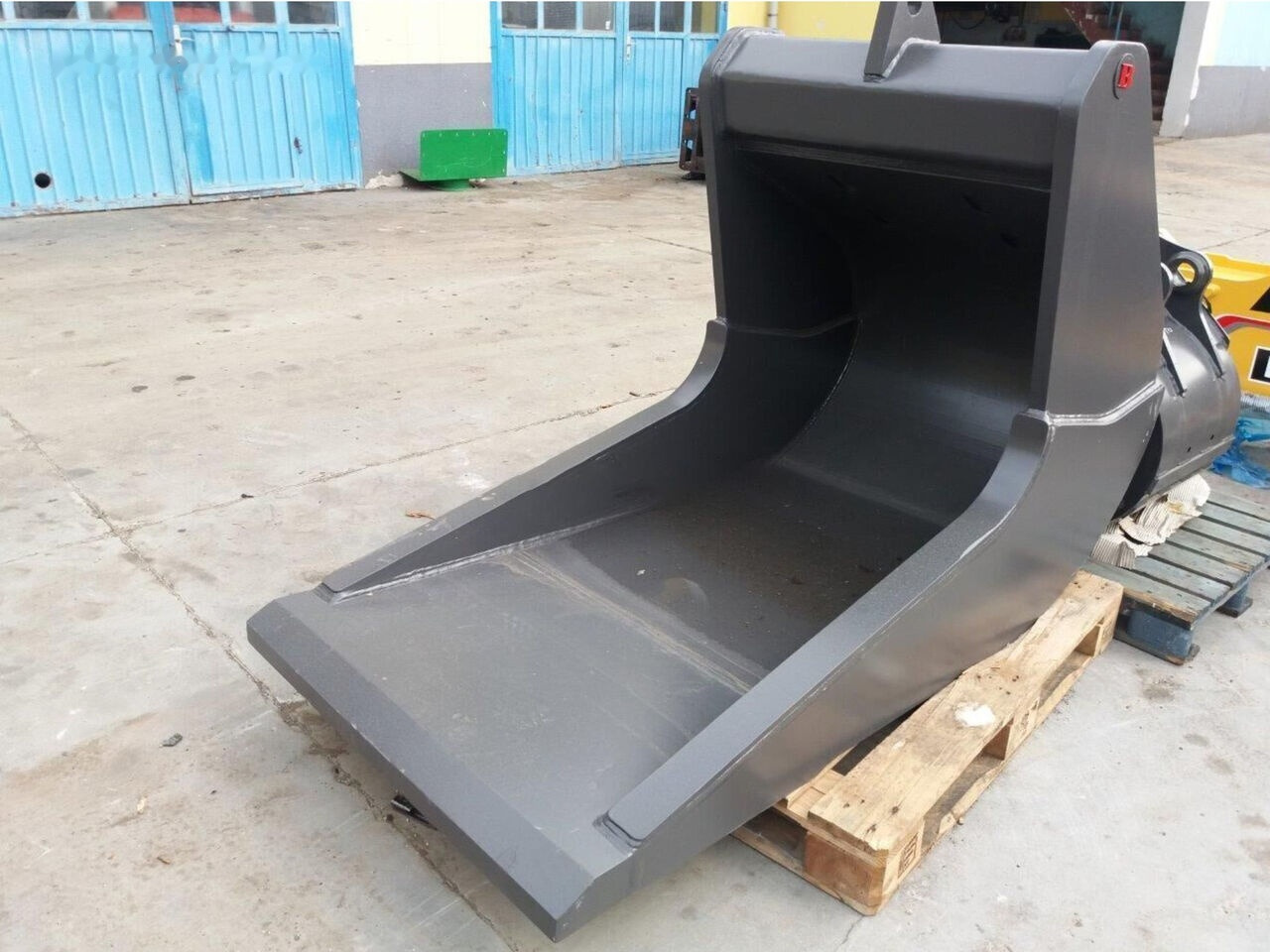 Balavto quarry bucket 1000 mm - Graafbak voor Bouwmachine: afbeelding 3 Balavto quarry bucket 1000 mm - Graafbak voor Bouwmachine: afbeelding 3