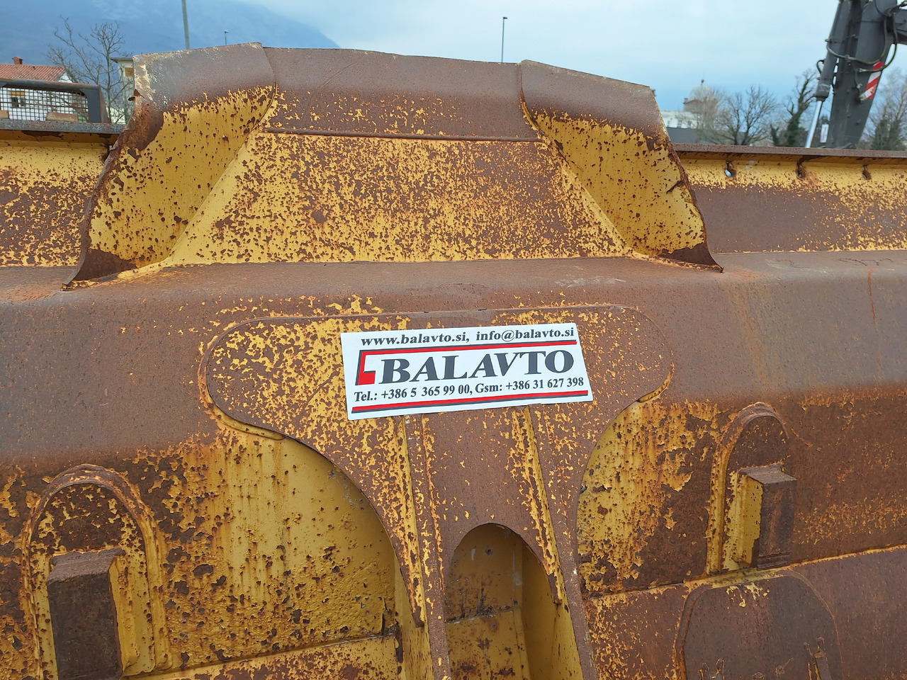 Caterpillar Loader bucket 3300 mm - Voorladerbak: afbeelding 4 Caterpillar Loader bucket 3300 mm - Voorladerbak: afbeelding 4