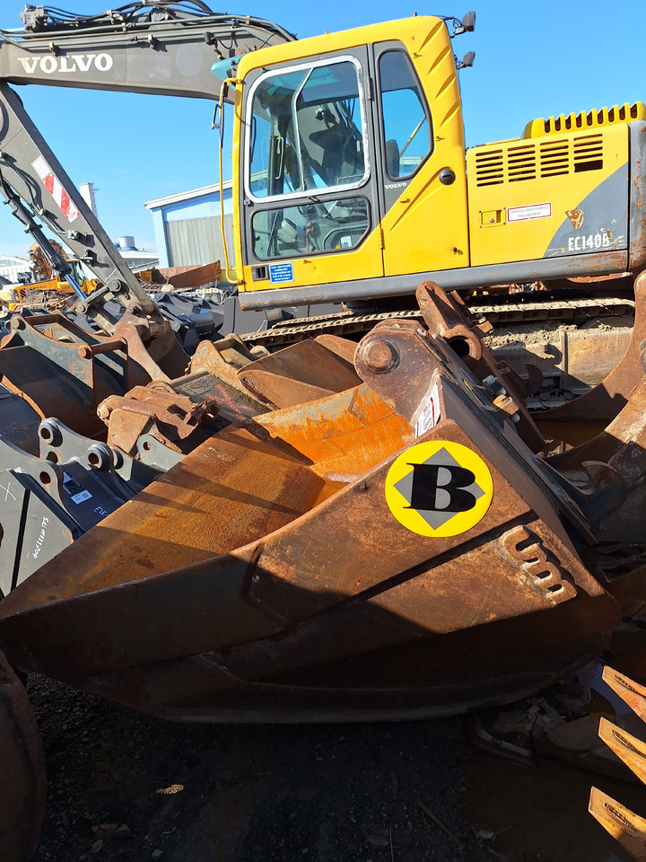 Excavating/slope digging bucket 1600 mm S1 - Bak: afbeelding 1 Excavating/slope digging bucket 1600 mm S1 - Bak: afbeelding 1