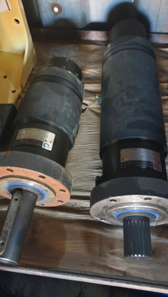 HKS DA--H 80 240º ESK1602481  for Putzmeister SPM 500 roadheader - Hydromotor: afbeelding 1 HKS DA--H 80 240º ESK1602481  for Putzmeister SPM 500 roadheader - Hydromotor: afbeelding 1