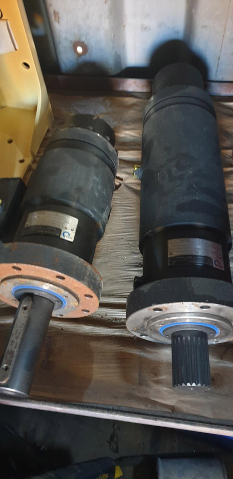 HKS DA--H 80 360º for PUTZMEISTER SPM 500 ESK1602791  for Putzmeister SPM 500 roadheader - Hydromotor: afbeelding 2 HKS DA--H 80 360º for PUTZMEISTER SPM 500 ESK1602791  for Putzmeister SPM 500 roadheader - Hydromotor: afbeelding 2