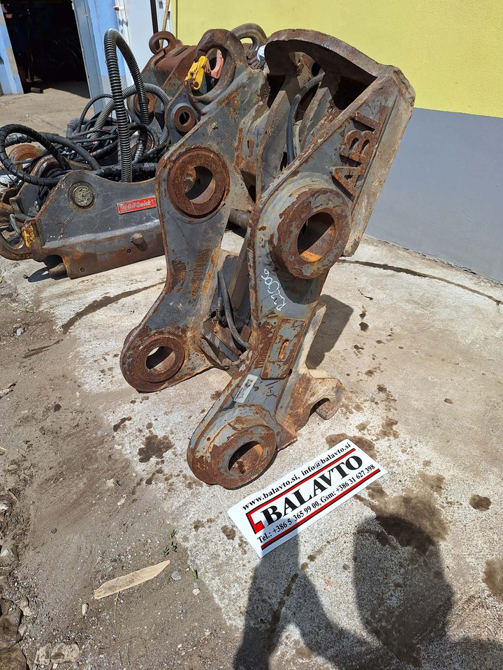 Hydraulic S1 - Snelwissel voor Bouwmachine: afbeelding 1 Hydraulic S1 - Snelwissel voor Bouwmachine: afbeelding 1
