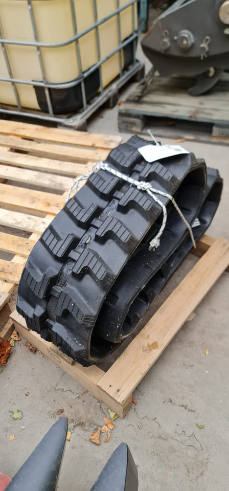 ITR 230x96x32 - Rupsband voor Bouwmachine: afbeelding 2 ITR 230x96x32 - Rupsband voor Bouwmachine: afbeelding 2