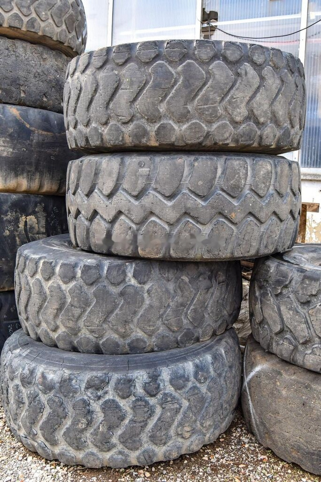 Michelin 23.5R25 - Band voor Wiellader: afbeelding 2 Michelin 23.5R25 - Band voor Wiellader: afbeelding 2