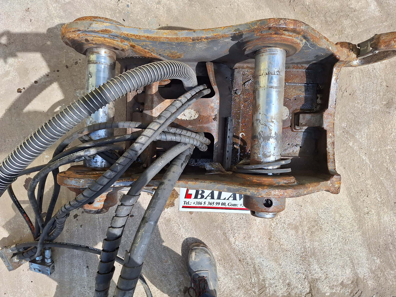 Snelwissel voor Graafmachine OilQuick quick coupler: afbeelding 9