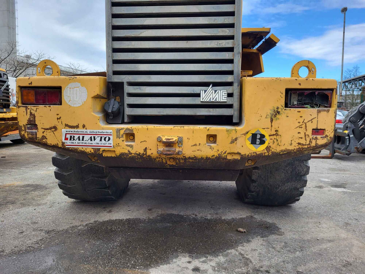 Volvo counterweight - Onderdelen voor Lader: afbeelding 3 Volvo counterweight - Onderdelen voor Lader: afbeelding 3