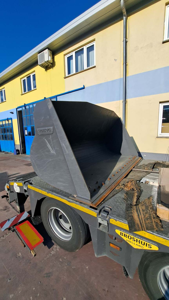 VOLVO 2500 mm for 12-15 ton wheel loaders - Voorladerbak: afbeelding 2 VOLVO 2500 mm for 12-15 ton wheel loaders - Voorladerbak: afbeelding 2
