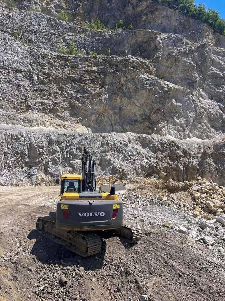 VOLVO EC220D - Rupsgraafmachine: afbeelding 3 VOLVO EC220D - Rupsgraafmachine: afbeelding 3