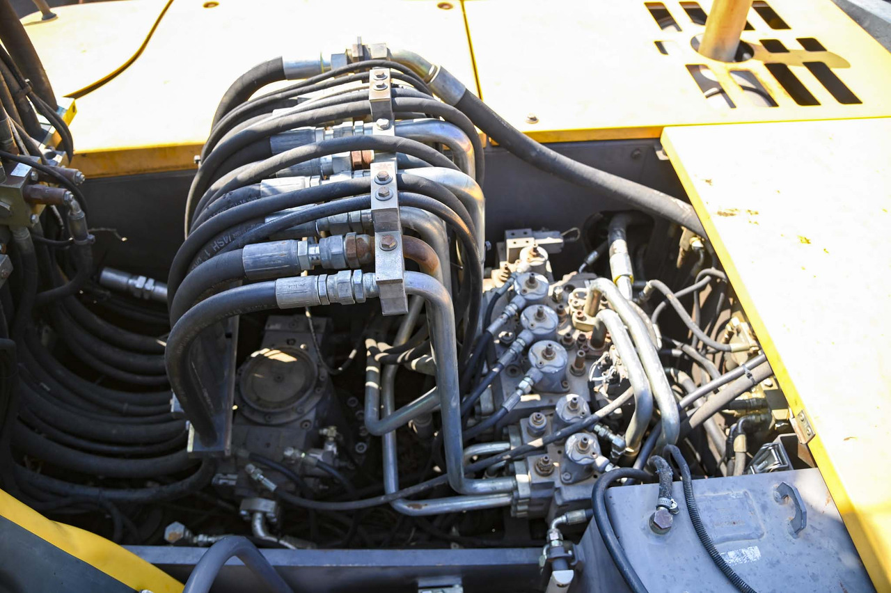 Mobiele graafmachine VOLVO EW180B: afbeelding 21