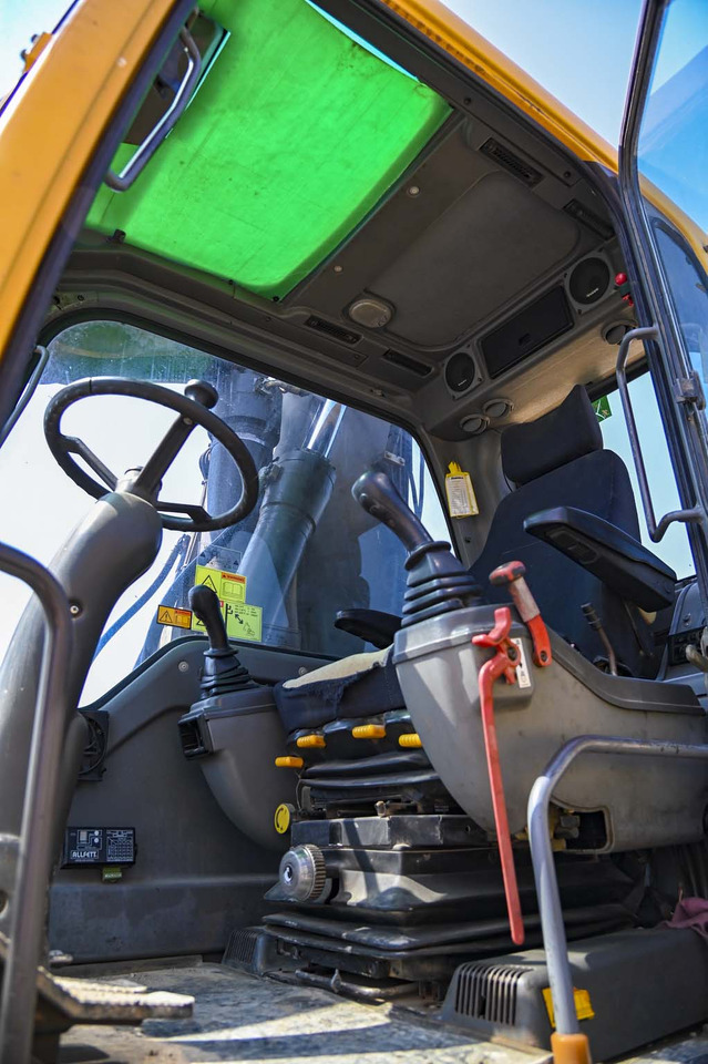 Mobiele graafmachine VOLVO EW180B: afbeelding 36