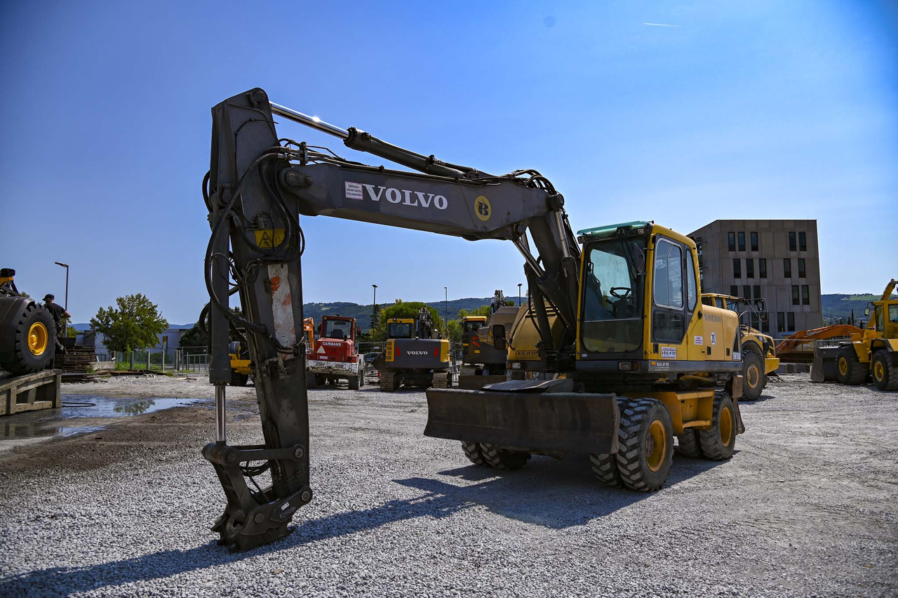 Mobiele graafmachine VOLVO EW180B: afbeelding 9 Mobiele graafmachine VOLVO EW180B: afbeelding 9