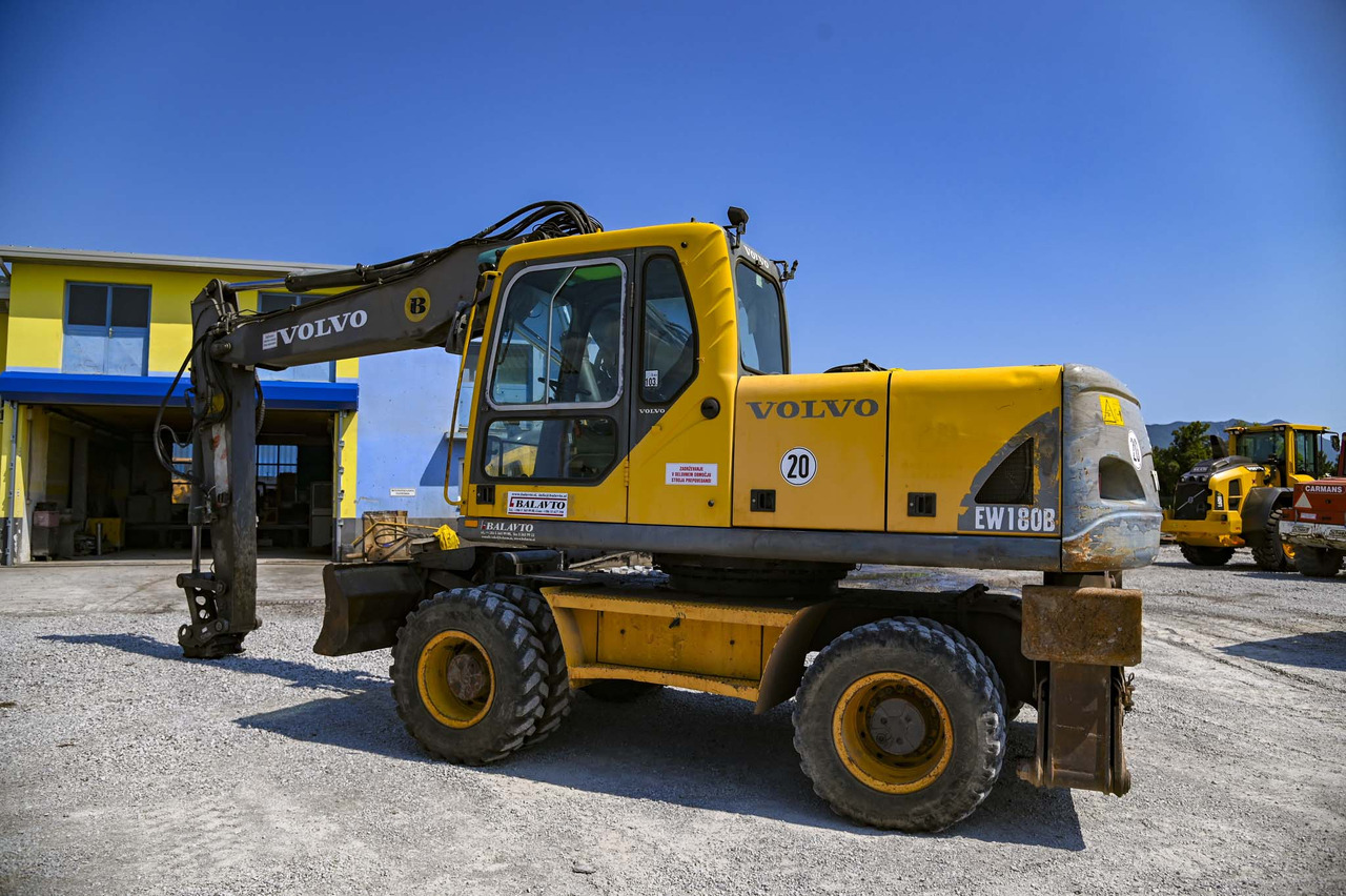 VOLVO EW180B - Mobiele graafmachine: afbeelding 3 VOLVO EW180B - Mobiele graafmachine: afbeelding 3