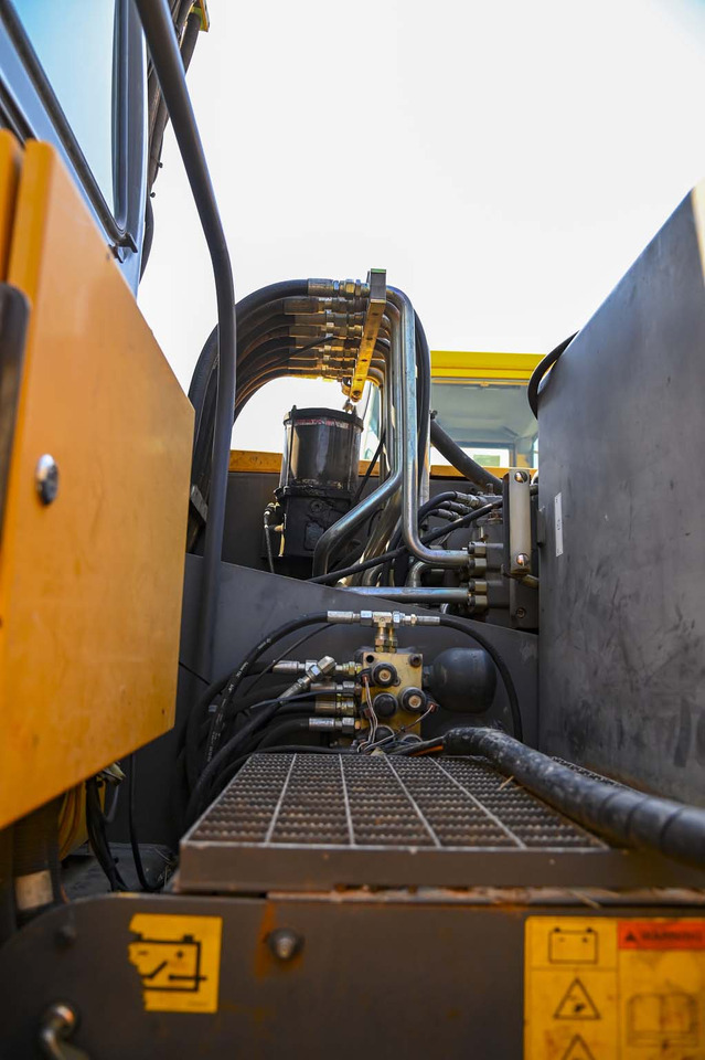 Mobiele graafmachine VOLVO EW180B: afbeelding 20