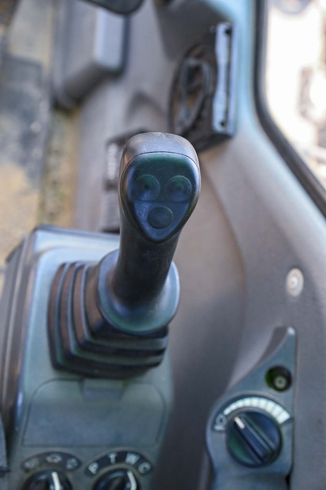 Mobiele graafmachine VOLVO EW180B: afbeelding 37 Mobiele graafmachine VOLVO EW180B: afbeelding 37