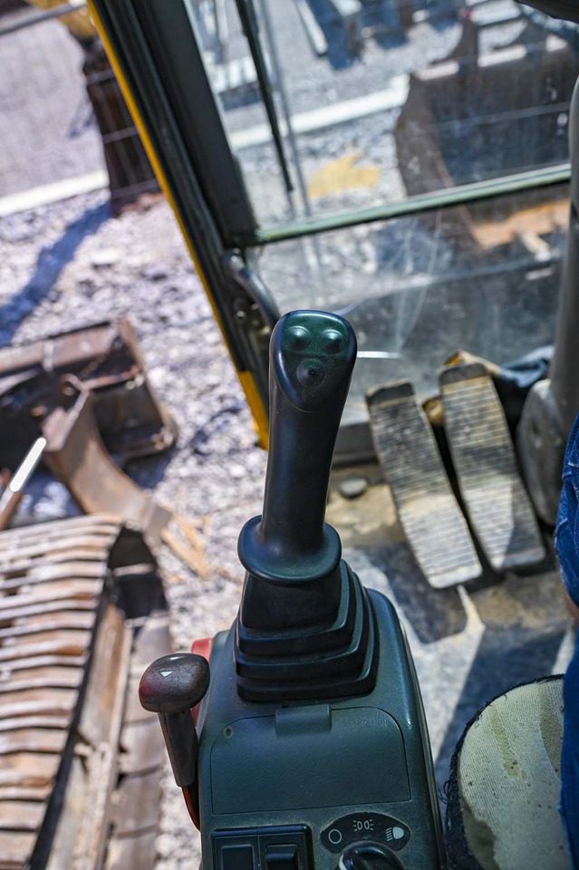 Mobiele graafmachine VOLVO EW180B: afbeelding 41