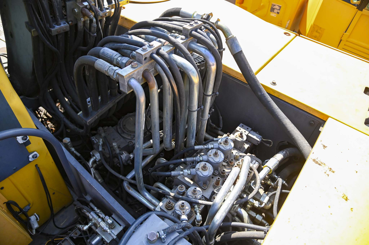 Mobiele graafmachine VOLVO EW180B: afbeelding 22