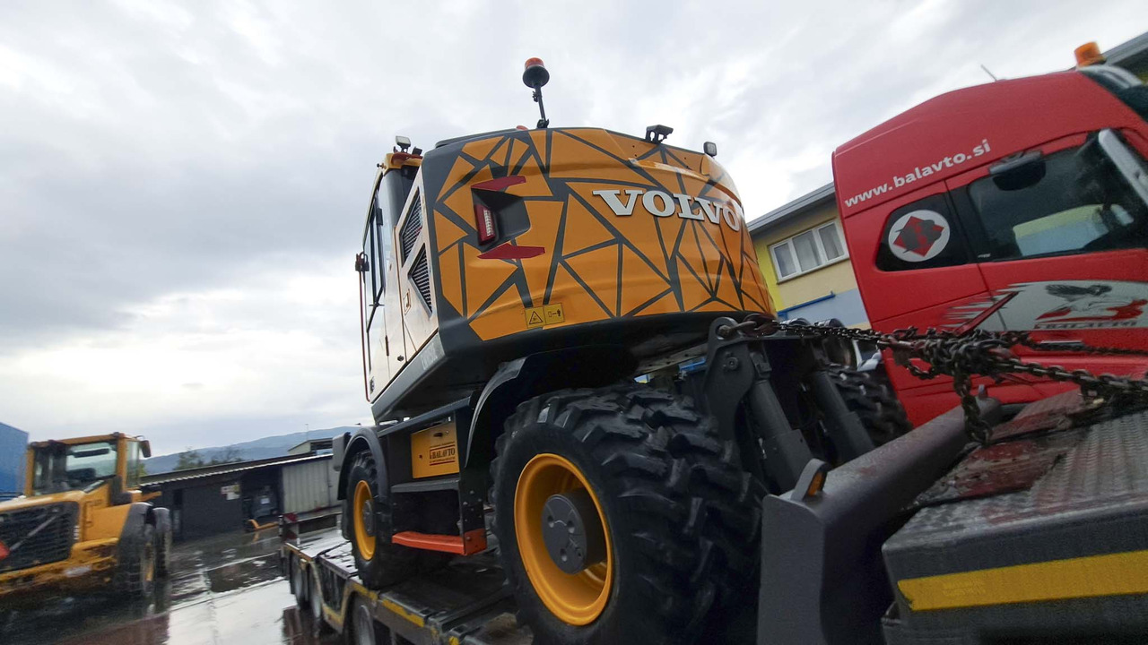 VOLVO EWR150E - Mobiele graafmachine: afbeelding 4 VOLVO EWR150E - Mobiele graafmachine: afbeelding 4