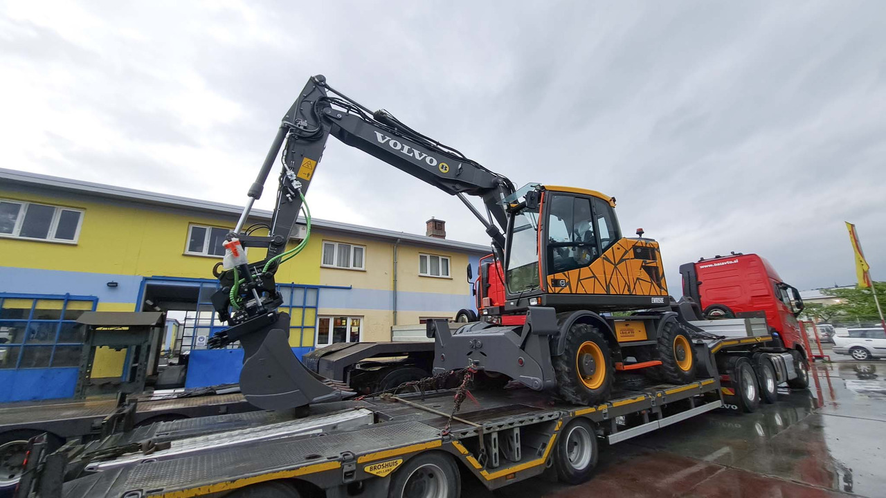 VOLVO EWR150E - Mobiele graafmachine: afbeelding 1 VOLVO EWR150E - Mobiele graafmachine: afbeelding 1