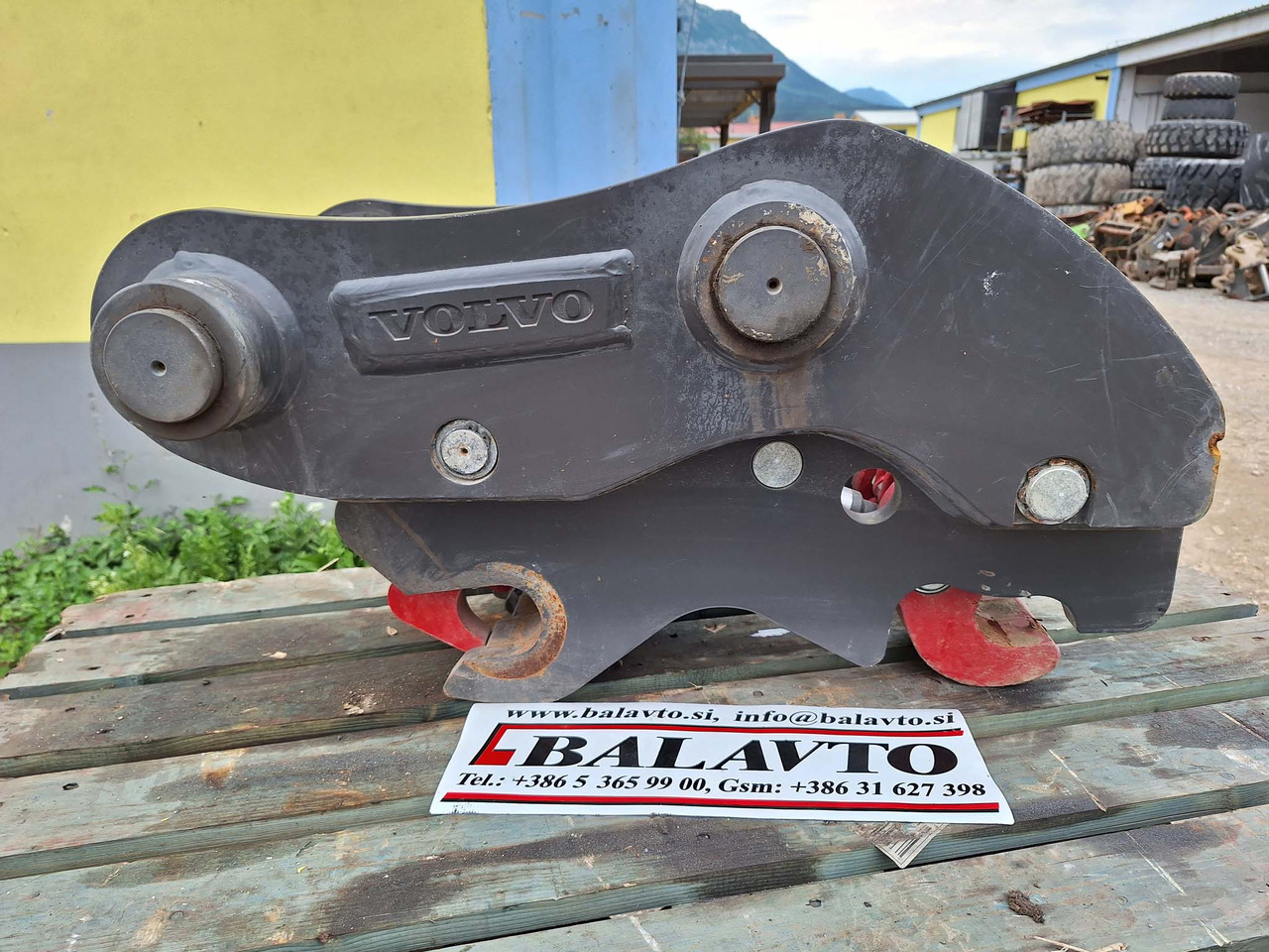 Volvo 14736062 Volvo EC140, ECR145, EW140 - Snelwissel voor Bouwmachine: afbeelding 1 Volvo 14736062 Volvo EC140, ECR145, EW140 - Snelwissel voor Bouwmachine: afbeelding 1