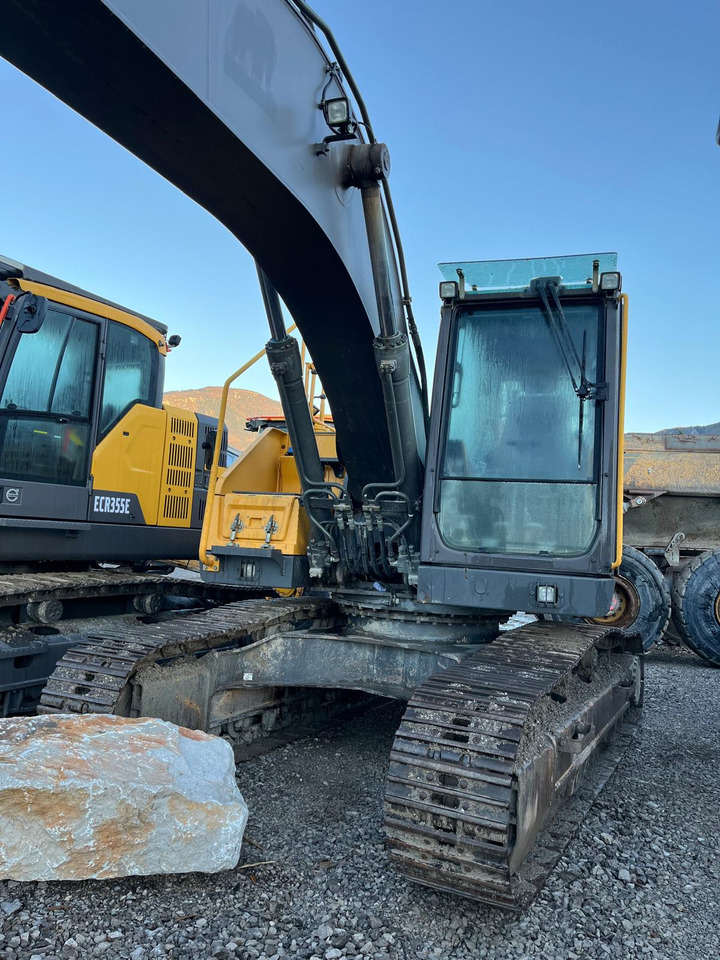 Volvo EC220ENH - Rupsgraafmachine: afbeelding 4 Volvo EC220ENH - Rupsgraafmachine: afbeelding 4