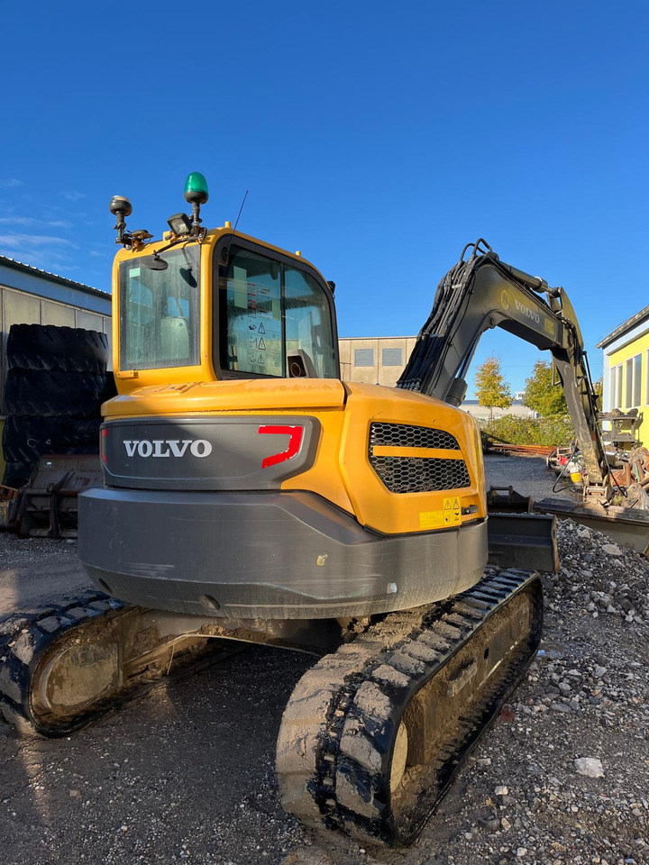 Volvo ECR88D - Minigraafmachine: afbeelding 1 Volvo ECR88D - Minigraafmachine: afbeelding 1
