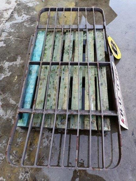 Volvo cabin guard 11298241 - Carrosserie en exterieur voor Graafmachine: afbeelding 2 Volvo cabin guard 11298241 - Carrosserie en exterieur voor Graafmachine: afbeelding 2