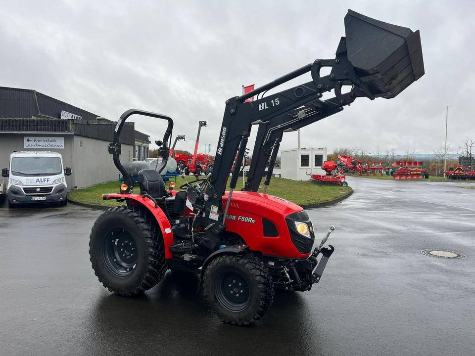 Branson F50RN Traktor, Frontlader, wenig Stunden, Fronthydraulik - Mini tractor: afbeelding 3 Branson F50RN Traktor, Frontlader, wenig Stunden, Fronthydraulik - Mini tractor: afbeelding 3