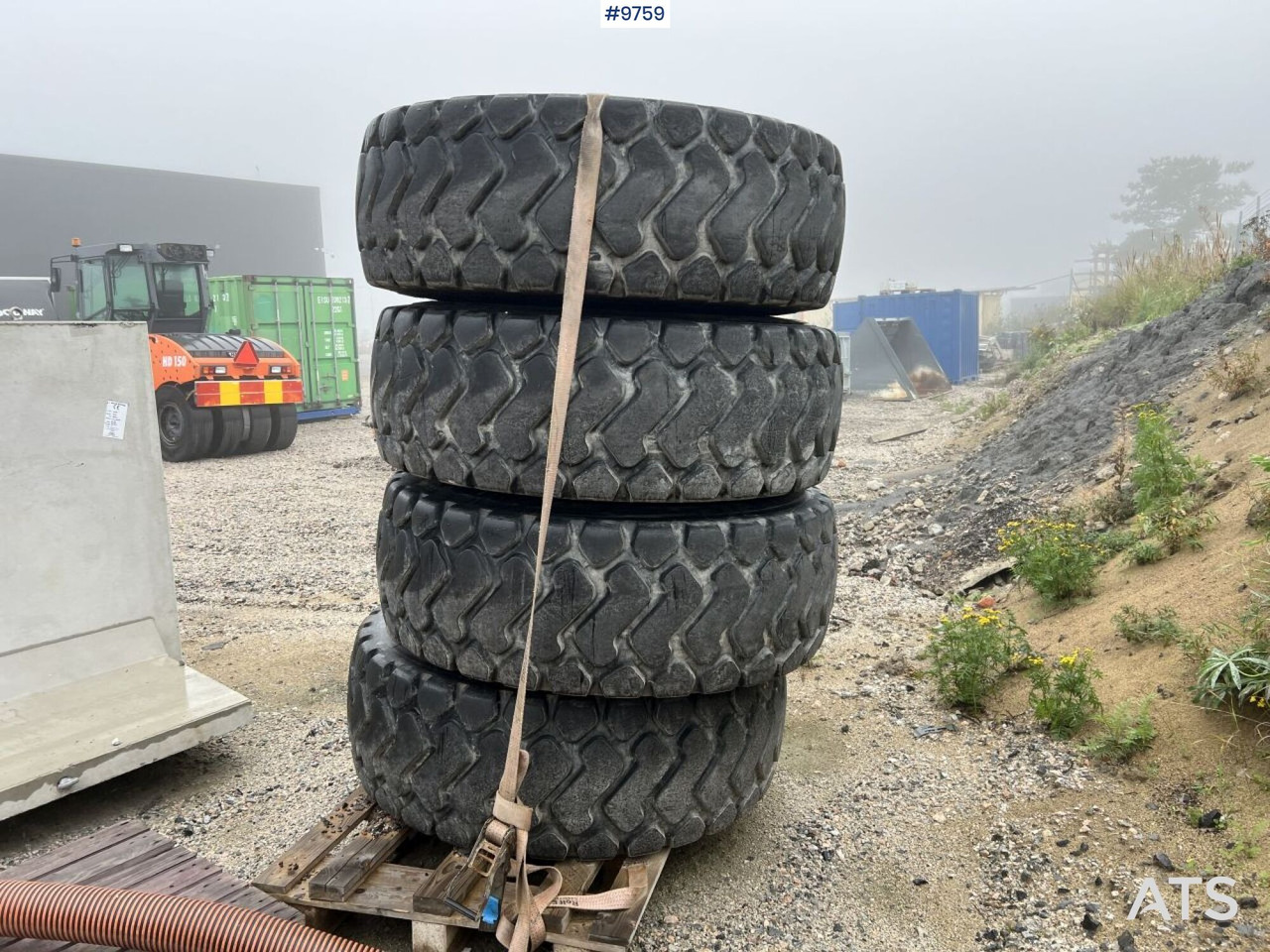 4x 20.5R25 tires on rims - Complete wiel voor Bouwmachine: afbeelding 3 4x 20.5R25 tires on rims - Complete wiel voor Bouwmachine: afbeelding 3