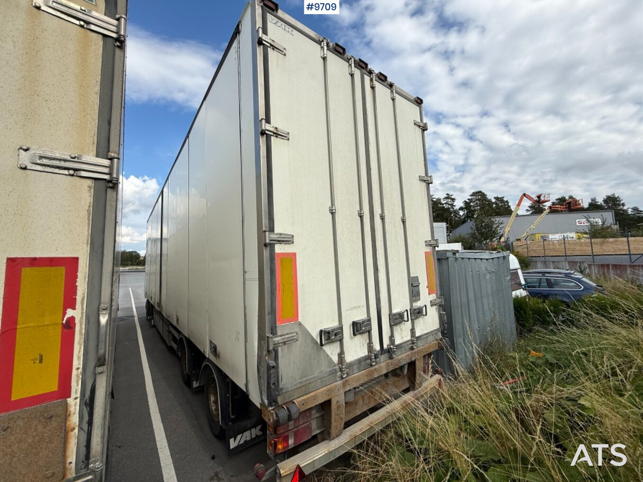 Box trailer VAK V-4-40 - Gesloten aanhangwagen: afbeelding 3 Box trailer VAK V-4-40 - Gesloten aanhangwagen: afbeelding 3