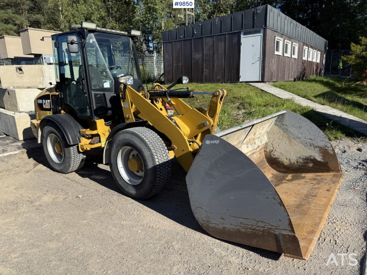 CAT 908M Wheel loader with Gears - Wiellader: afbeelding 2 CAT 908M Wheel loader with Gears - Wiellader: afbeelding 2