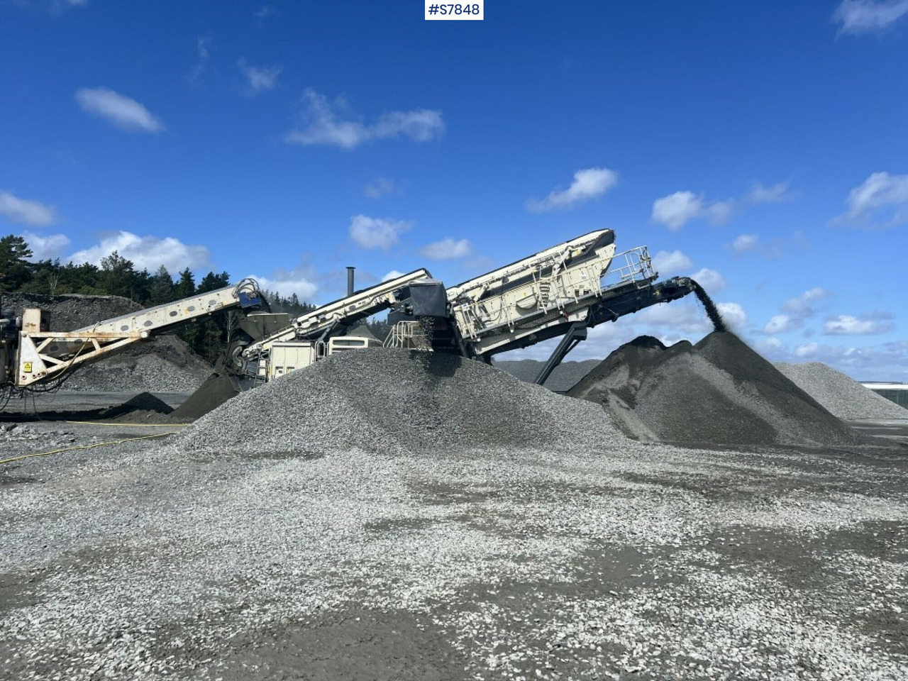 Crusher on tracks, Metso Lokotrack LT 330D (See video) - Breekmachine: afbeelding 5 Crusher on tracks, Metso Lokotrack LT 330D (See video) - Breekmachine: afbeelding 5