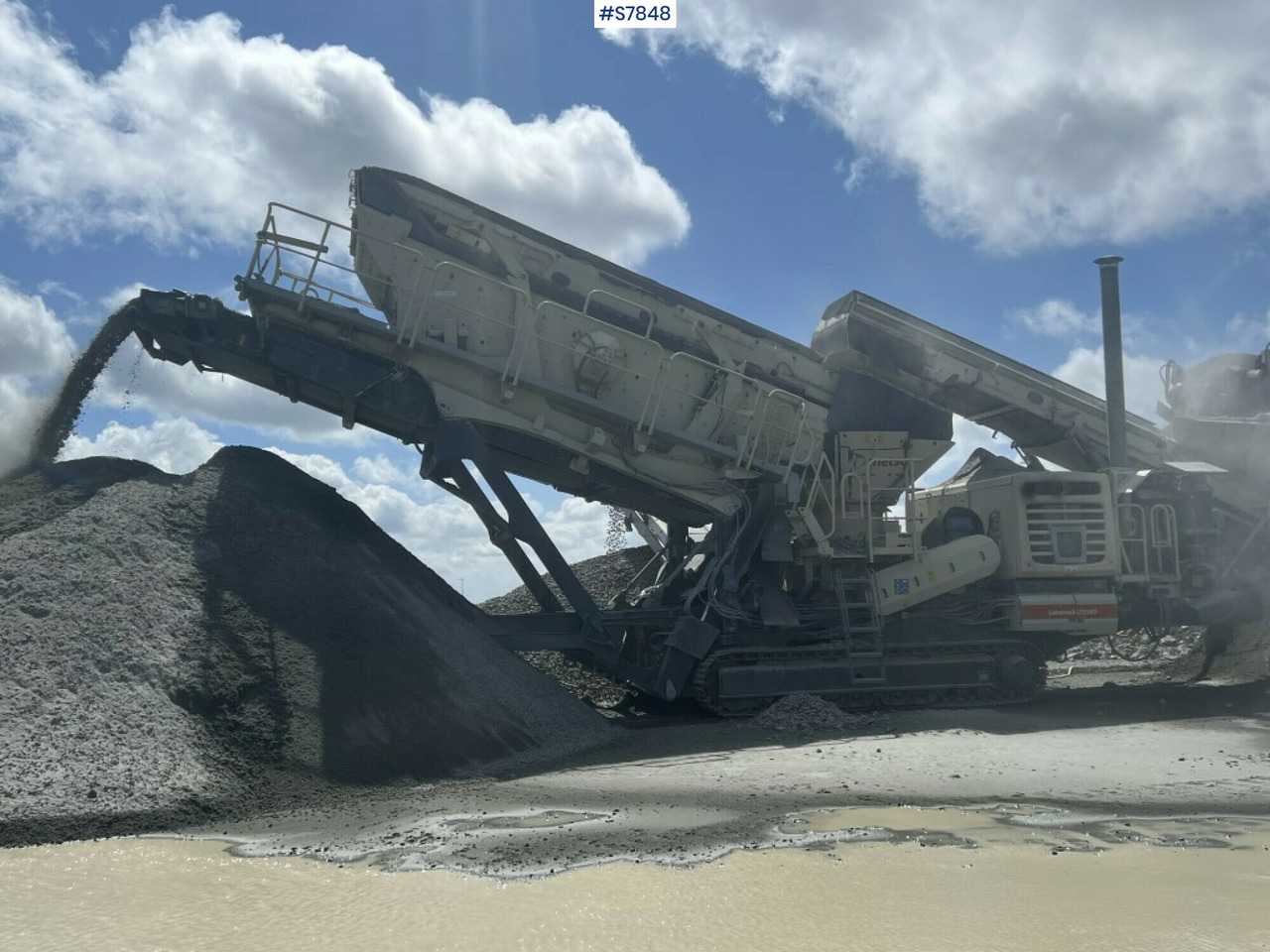 Crusher on tracks, Metso Lokotrack LT 330D (See video) - Breekmachine: afbeelding 3 Crusher on tracks, Metso Lokotrack LT 330D (See video) - Breekmachine: afbeelding 3