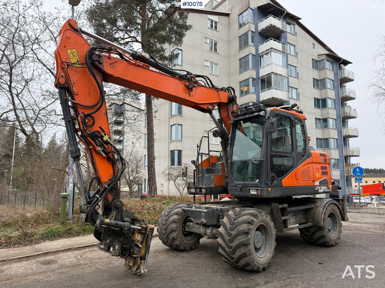 Doosan DX165W-5 Wheeled excavator (VIDEO) - Mobiele graafmachine: afbeelding 1 Doosan DX165W-5 Wheeled excavator (VIDEO) - Mobiele graafmachine: afbeelding 1