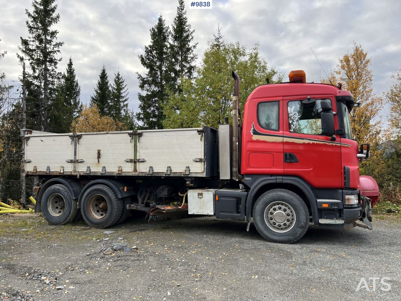 Dump Truck Scania R164 with plow equipment and underbite - Kipper vrachtwagen: afbeelding 3 Dump Truck Scania R164 with plow equipment and underbite - Kipper vrachtwagen: afbeelding 3