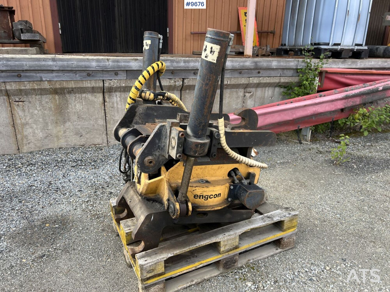 Engcon EC30 Rotortilt with B27 bracket - Draaikantelstuk: afbeelding 1 Engcon EC30 Rotortilt with B27 bracket - Draaikantelstuk: afbeelding 1