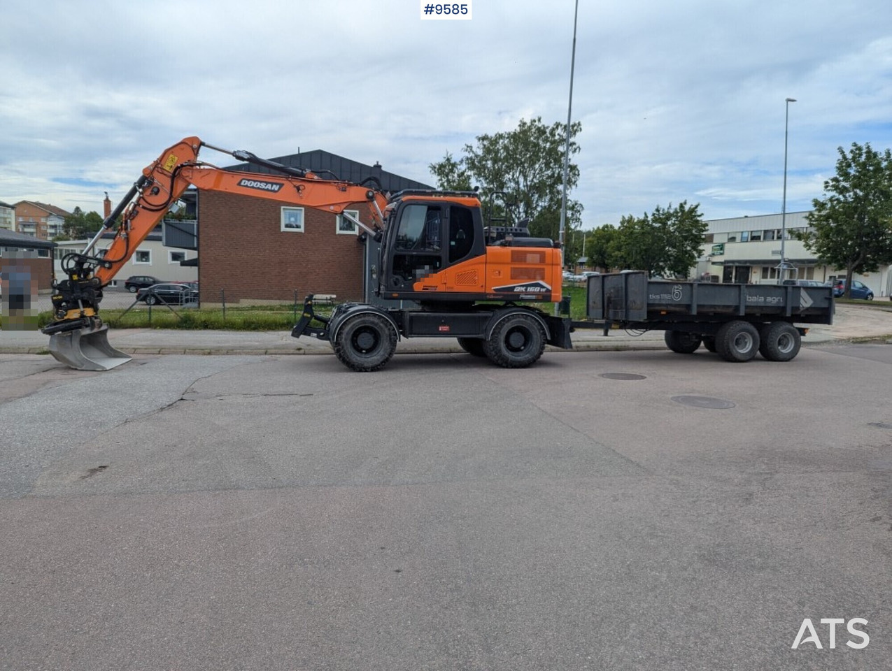 Excavator Doosan DX160W-7 with tipper (SEE VIDEO) - Mobiele graafmachine: afbeelding 3 Excavator Doosan DX160W-7 with tipper (SEE VIDEO) - Mobiele graafmachine: afbeelding 3