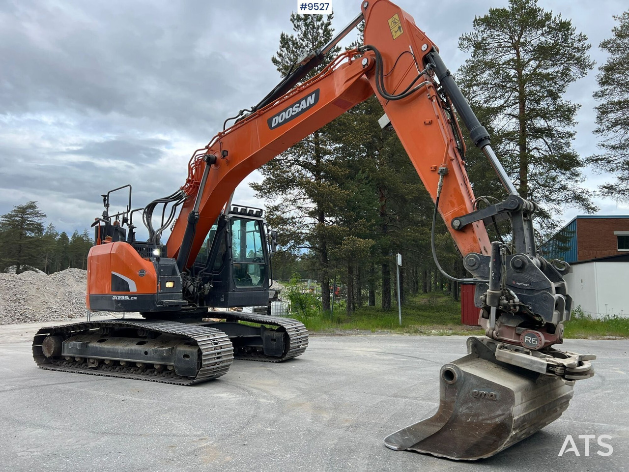 Excavator Doosan DX235 LCR-5 with excavator system (SEE VIDEO) - Rupsgraafmachine: afbeelding 3 Excavator Doosan DX235 LCR-5 with excavator system (SEE VIDEO) - Rupsgraafmachine: afbeelding 3
