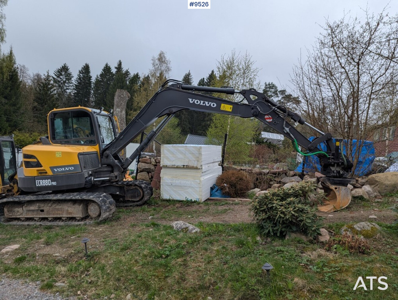 Excavator ECR88D PRO with Tiltrotator and Grader bucket - Rupsgraafmachine: afbeelding 1 Excavator ECR88D PRO with Tiltrotator and Grader bucket - Rupsgraafmachine: afbeelding 1