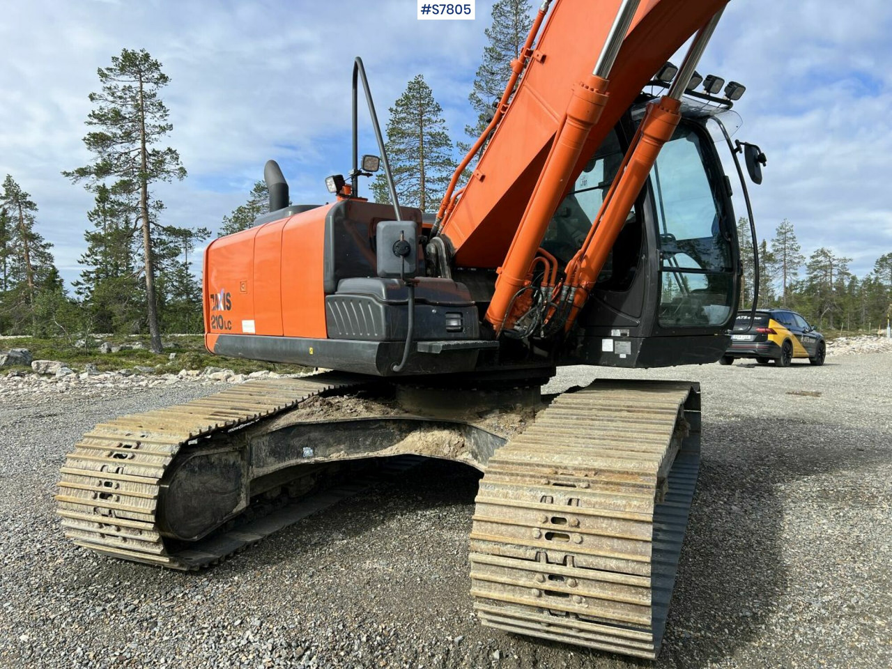 Excavator Hitachi ZX 210 LC-5B New tracks - Rupsgraafmachine: afbeelding 3 Excavator Hitachi ZX 210 LC-5B New tracks - Rupsgraafmachine: afbeelding 3