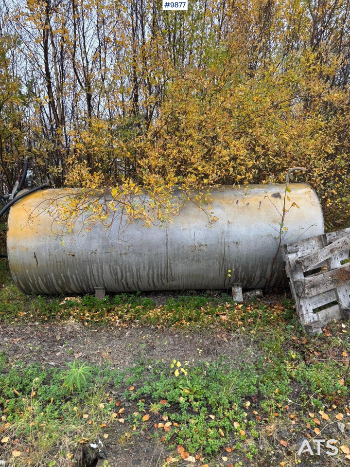 Farm tank - Tank: afbeelding 1 Farm tank - Tank: afbeelding 1