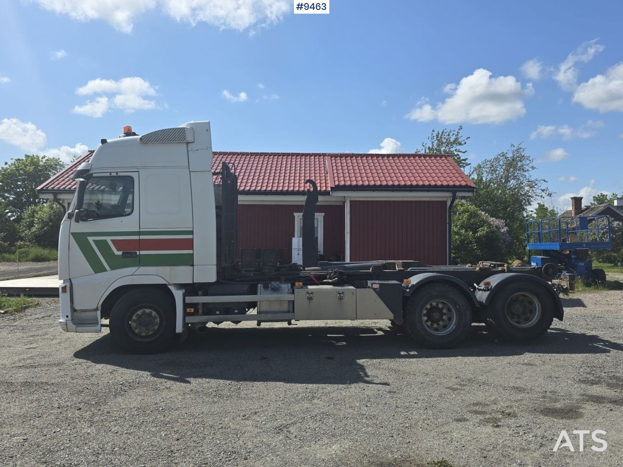 Hooklift Volvo FH12 6x2 (SEE VIDEO) - Haakarmsysteem vrachtwagen: afbeelding 2 Hooklift Volvo FH12 6x2 (SEE VIDEO) - Haakarmsysteem vrachtwagen: afbeelding 2