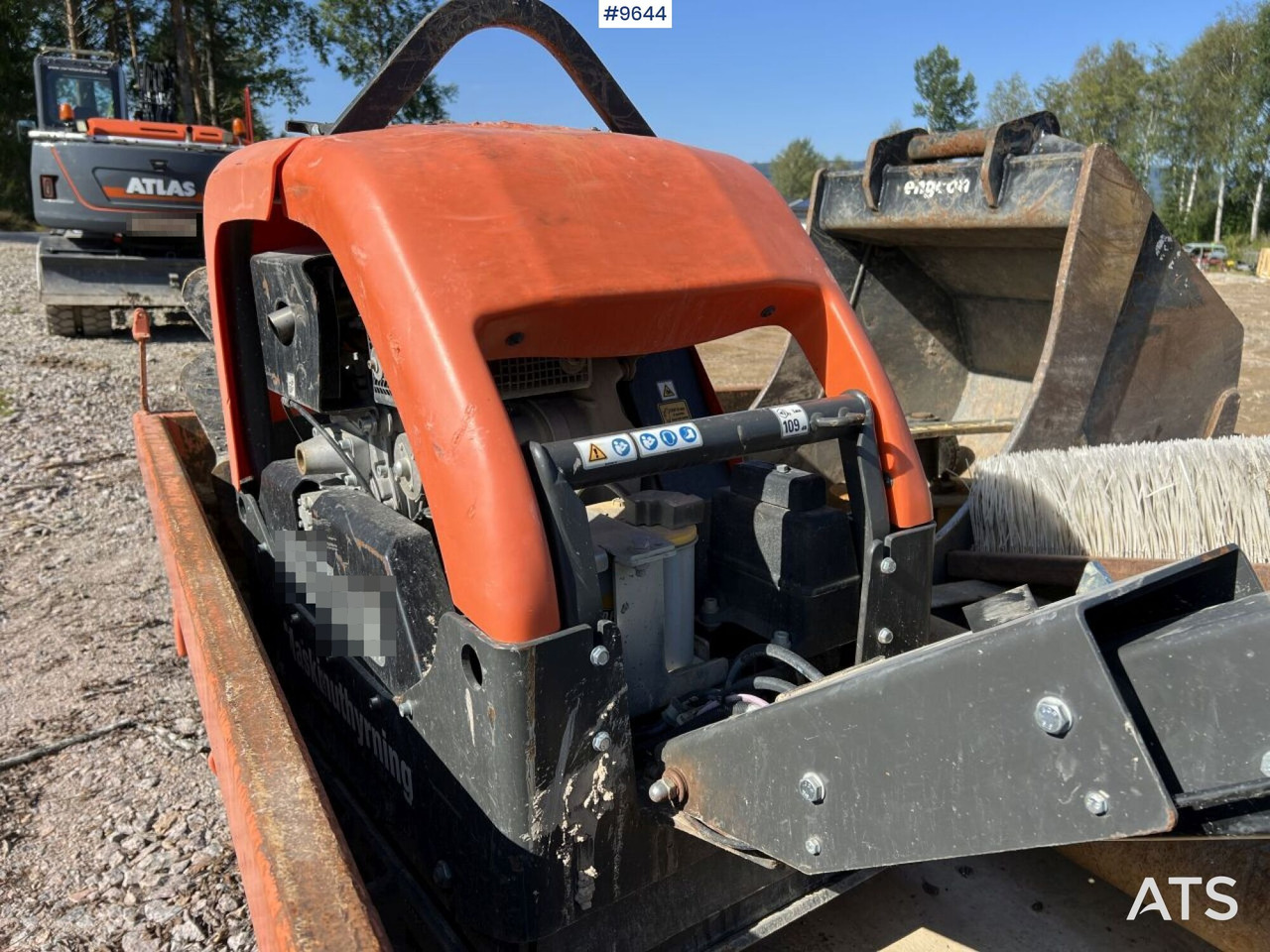 Husqvarna LG504 Vibratory Plate - Trilplaat: afbeelding 3 Husqvarna LG504 Vibratory Plate - Trilplaat: afbeelding 3