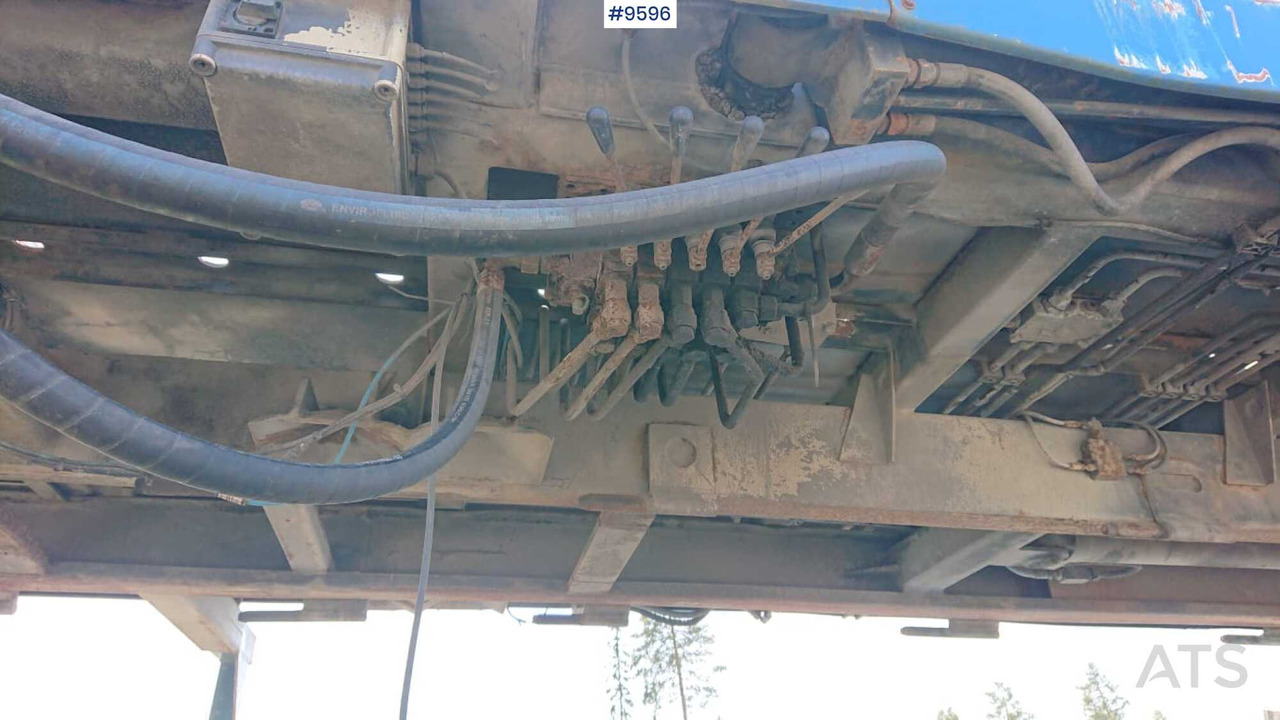 JOAB skip loader from 2002 - Haakarm/ Portaalarmsysteem: afbeelding 3 JOAB skip loader from 2002 - Haakarm/ Portaalarmsysteem: afbeelding 3