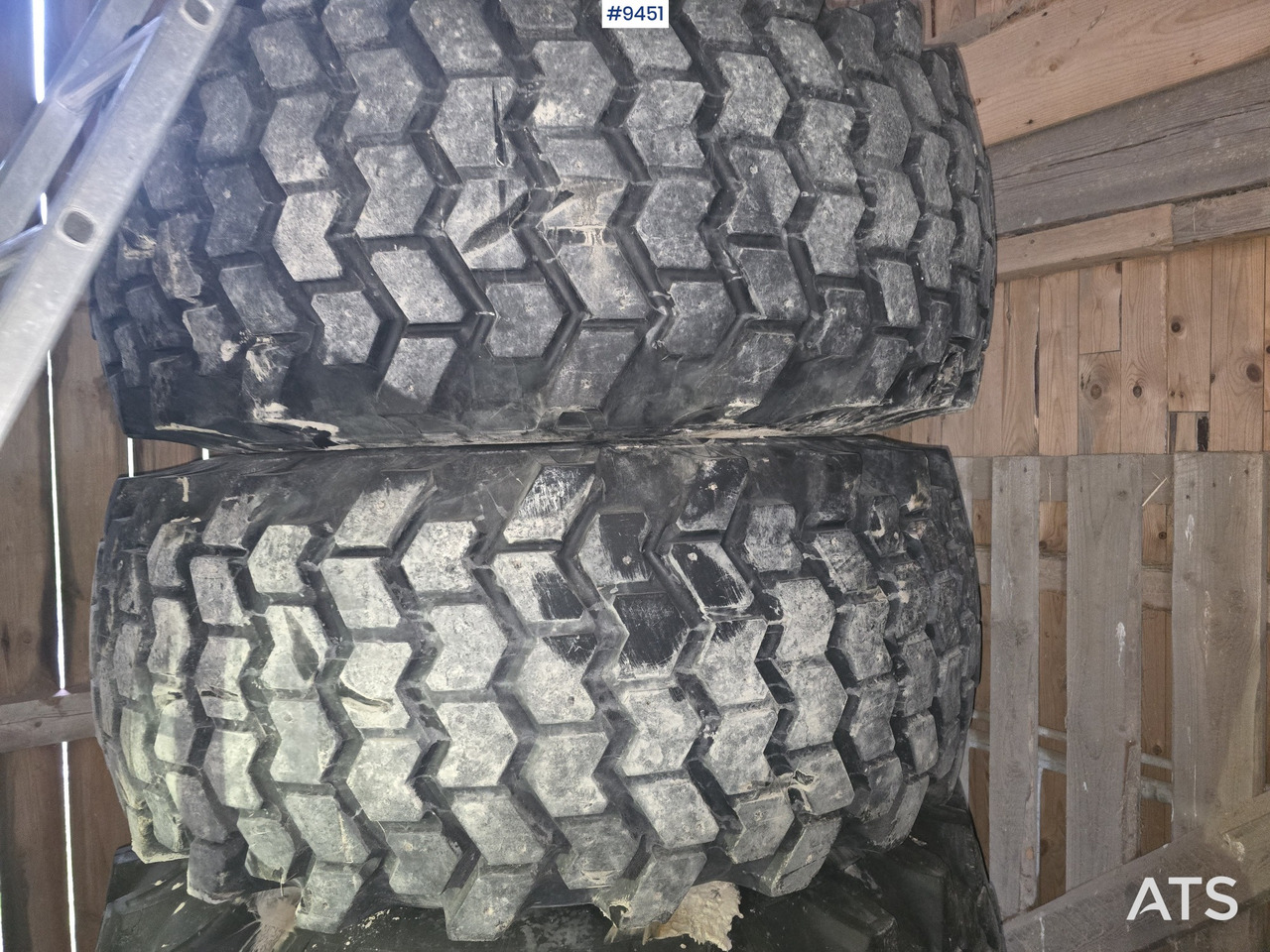 NOKIAN TIRE AND RIM FOR HUDDIG - Bouwmaterieel: afbeelding 3 NOKIAN TIRE AND RIM FOR HUDDIG - Bouwmaterieel: afbeelding 3