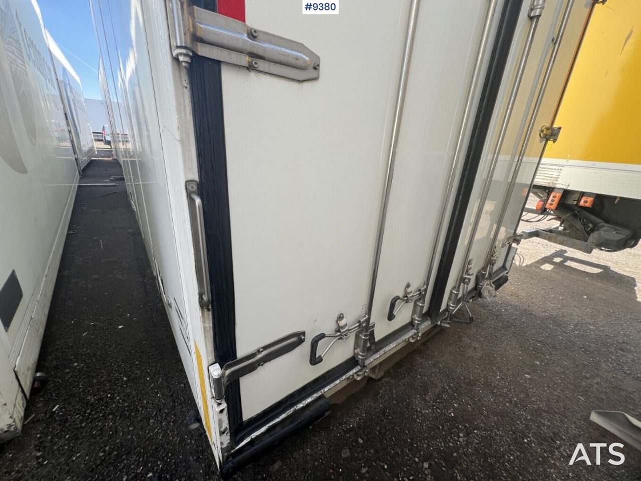 Refrigerated trailer cabinet Ekeri - Koelwagen laadbak: afbeelding 5 Refrigerated trailer cabinet Ekeri - Koelwagen laadbak: afbeelding 5