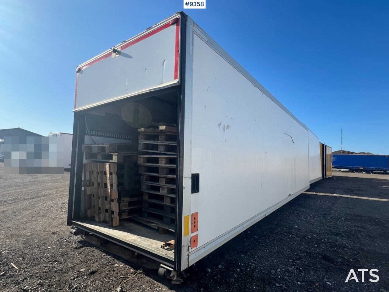 Refrigerated trailer cabinet FOKOR - Koelwagen laadbak: afbeelding 2 Refrigerated trailer cabinet FOKOR - Koelwagen laadbak: afbeelding 2