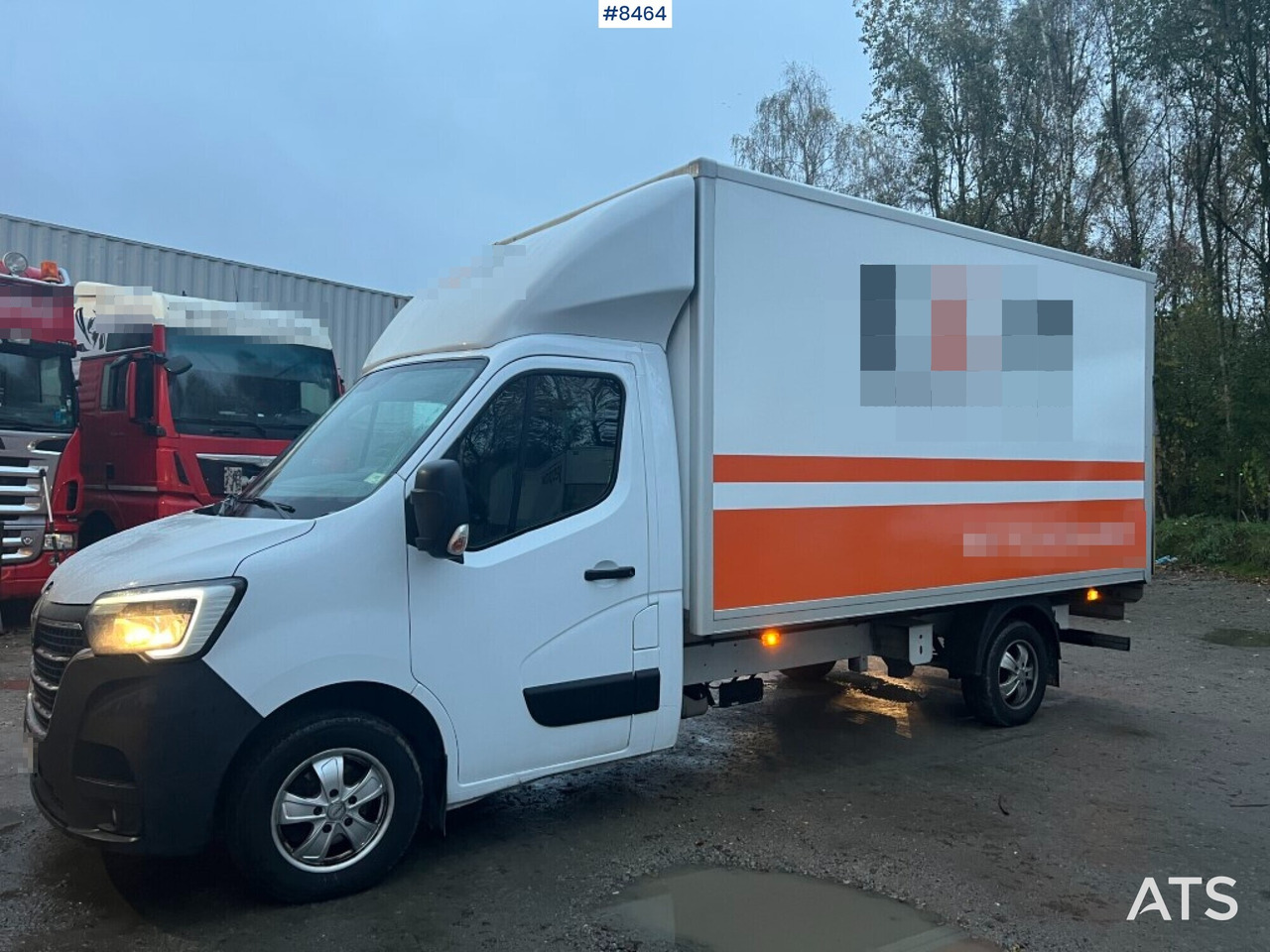 Renault master with tail lift - Bestelwagen gesloten laadbak: afbeelding 1 Renault master with tail lift - Bestelwagen gesloten laadbak: afbeelding 1