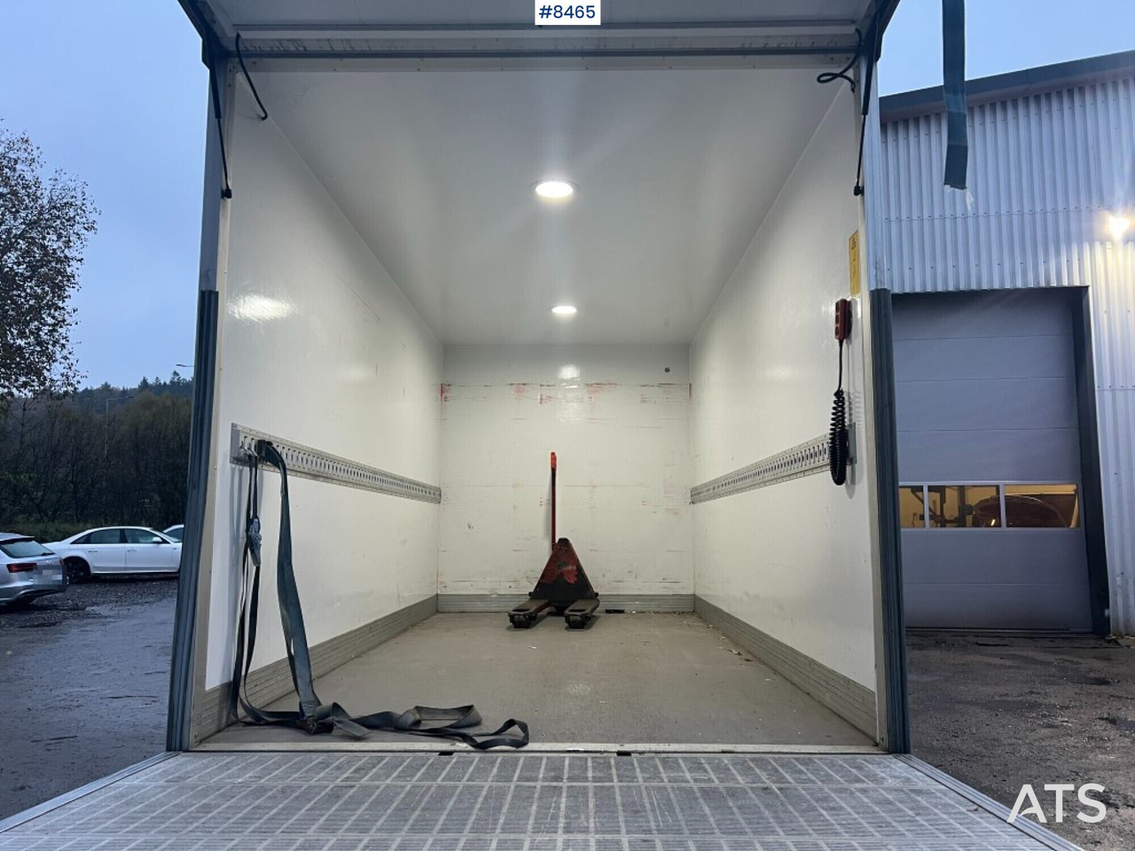 Renault master with tail lift - Bestelwagen gesloten laadbak: afbeelding 5 Renault master with tail lift - Bestelwagen gesloten laadbak: afbeelding 5