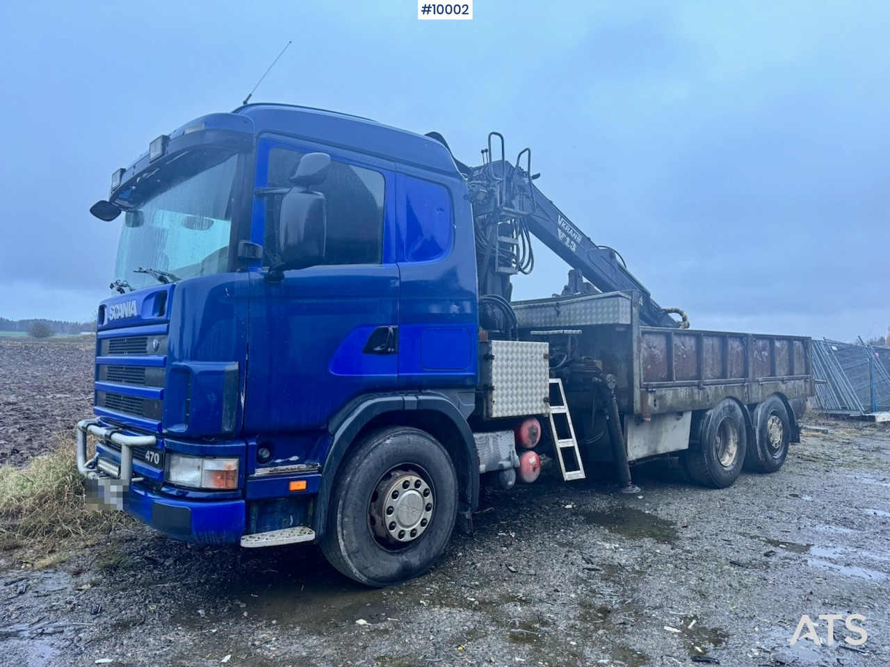 Scania R124 6x2 Flatbed truck with timber crane - Vrachtwagen met open laadbak, Kraanwagen: afbeelding 1 Scania R124 6x2 Flatbed truck with timber crane - Vrachtwagen met open laadbak, Kraanwagen: afbeelding 1
